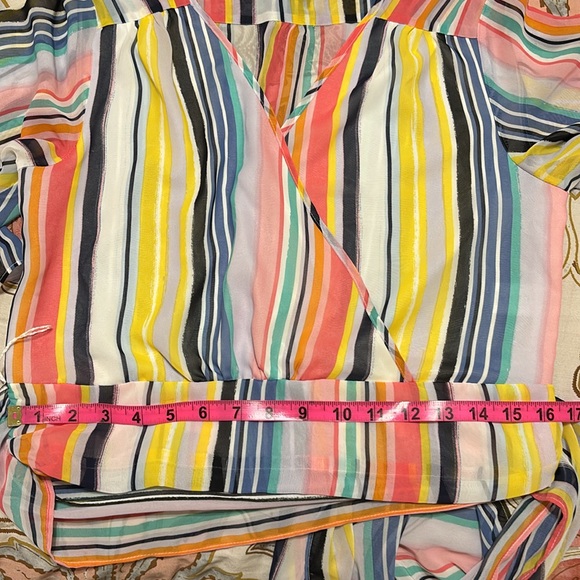 🔥SALE🔥 NEW YORK & CO COLORFUL STRIPE TIE WRAP BLOUSE TOP SIZE M - Picture 11 of 12